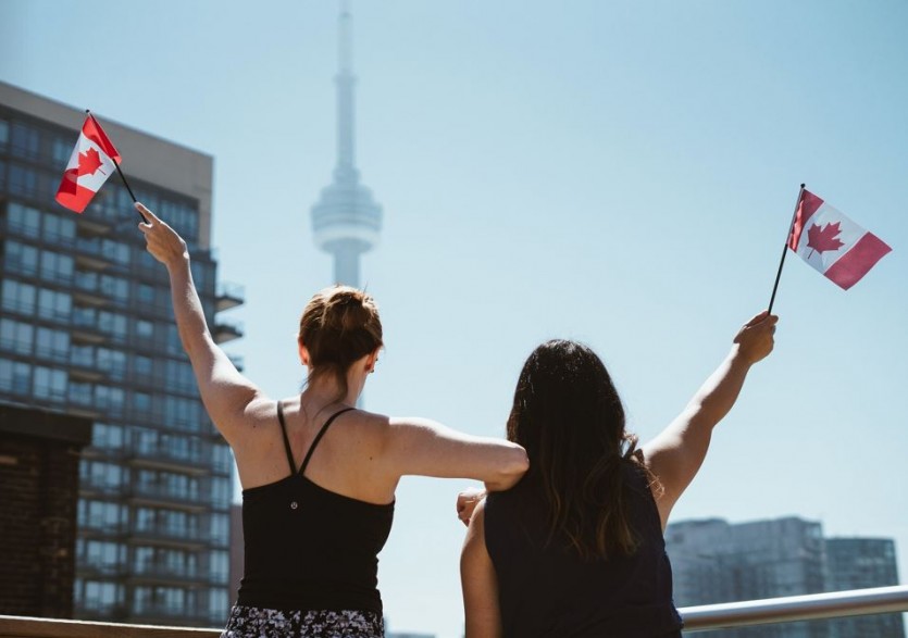 익스프레스 엔트리 742점? … 캐나다 이민 '하늘의 별따기' - CKNNews 이미지